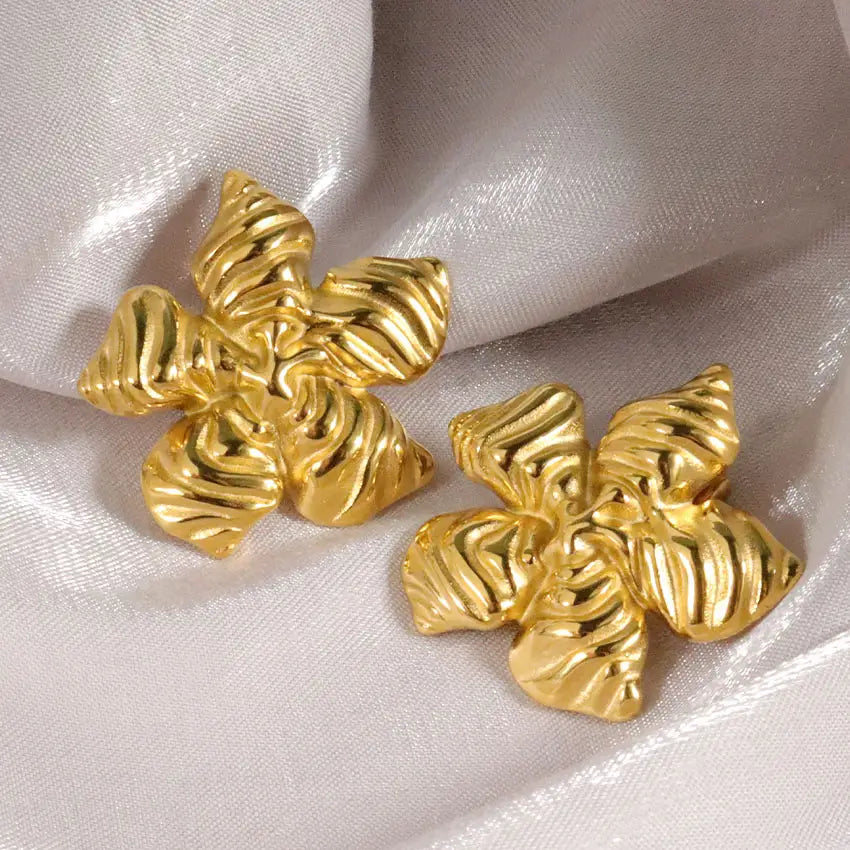 Luxe Flower Earring